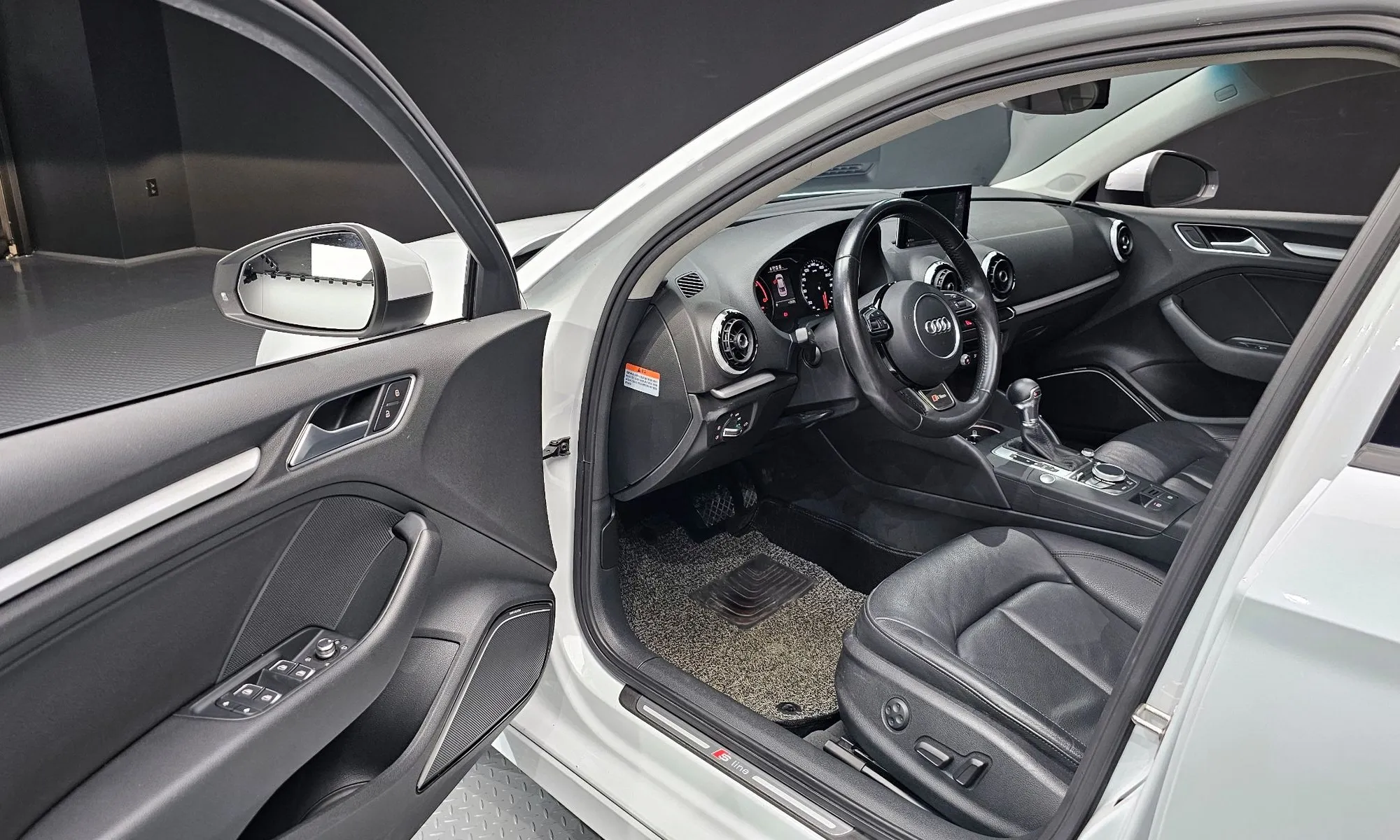 A3 35 TDI Dynamic Sport Edition (8V) 10